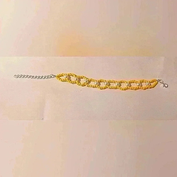 Beaded bracelet made in the Florida Keys - Picture 4 of 5